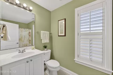 Bath - 397 Highlands Dr, Hampstead, NC 28443 photo 5 of 5