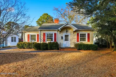 905 Edwards Ave, Kinston, NC 28501