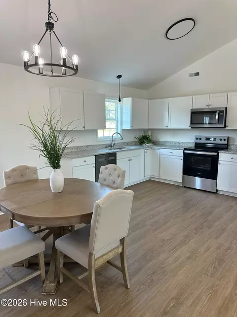 Kitchen - 2173 Rowan Rd, Clinton, NC 28328 photo 1 of 1
