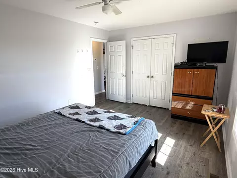 Bedroom - 62 Cutoff Rd, Dunn, NC 28334 photo 3 of 6