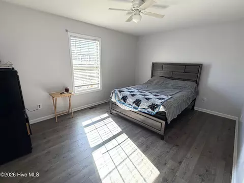 Bedroom - 62 Cutoff Rd, Dunn, NC 28334 photo 4 of 6