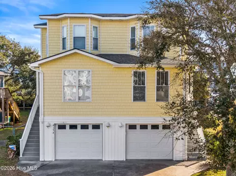 417 S Third Ave #B, Kure Beach, NC 28449