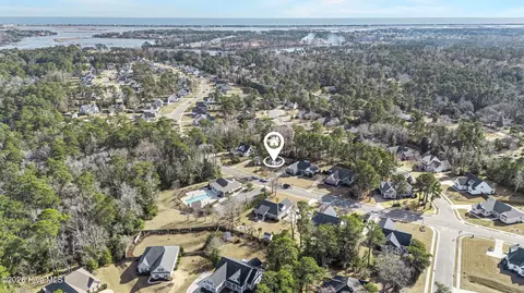 View/Area - 376 Crown Pointe Dr, Hampstead, NC 28443 photo 9 of 10