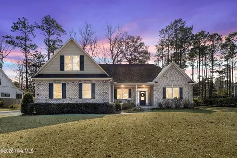 Exterior - 376 Crown Pointe Dr, Hampstead, NC 28443 photo 2 of 16