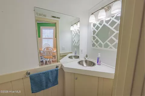 Bath - 212 W Kitty Hawk Rd, Kitty Hawk, NC 27949 photo 1 of 2