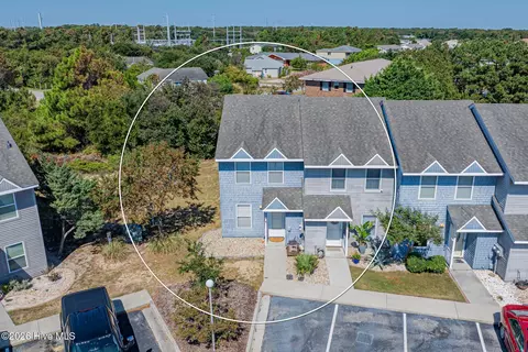 212 W Kitty Hawk Rd, Kitty Hawk, NC 27949