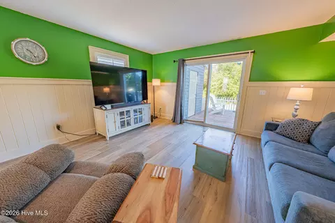 Living - 212 W Kitty Hawk Rd, Kitty Hawk, NC 27949 photo 1 of 2
