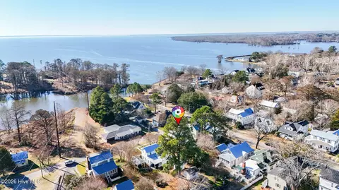 View/Area - 303 E King St, Edenton, NC 27932 photo 1 of 3