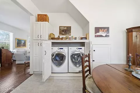 Other - 303 E King St, Edenton, NC 27932 photo 4 of 6
