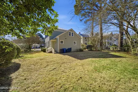 Exterior - 303 E King St, Edenton, NC 27932 photo 7 of 7