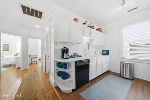 Kitchen - 303 E King St, Edenton, NC 27932 photo 2 of 4
