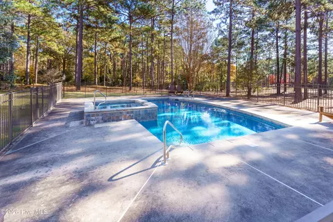 Exterior - 55 Cypress Point Dr, Pinehurst, NC 28374 photo 6 of 16