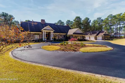 Exterior - 55 Cypress Point Dr, Pinehurst, NC 28374 photo 1 of 16