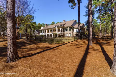 Exterior - 55 Cypress Point Dr, Pinehurst, NC 28374 photo 4 of 16
