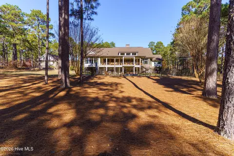 Exterior - 55 Cypress Point Dr, Pinehurst, NC 28374 photo 3 of 16