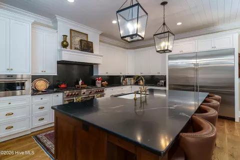Kitchen - 55 Cypress Point Dr, Pinehurst, NC 28374 photo 2 of 5