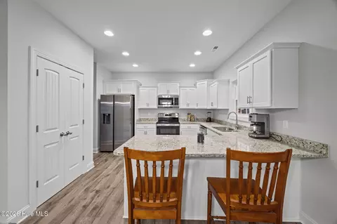 Kitchen - 3002 Sharpnose St, New Bern, NC 28562 photo 1 of 4