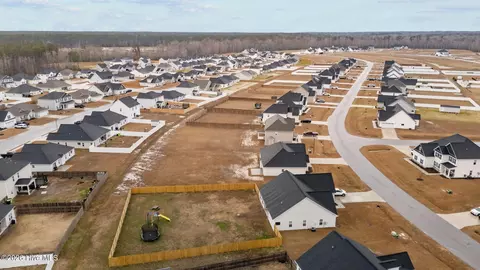 View/Area - 3002 Sharpnose St, New Bern, NC 28562 photo 8 of 9