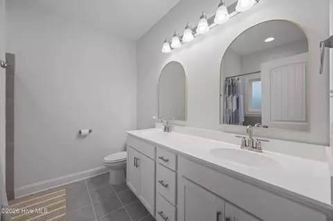 Bath - 3002 Sharpnose St, New Bern, NC 28562 photo 1 of 4