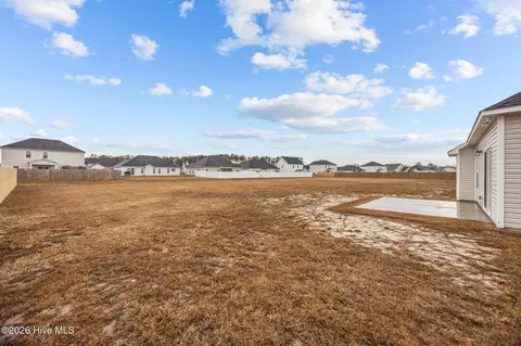 Exterior - 3002 Sharpnose St, New Bern, NC 28562 photo 8 of 9