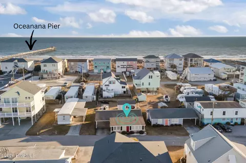 404 Dobbs St, Atlantic Beach, NC 28512