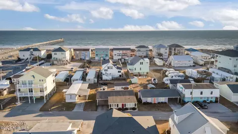 View/Area - 404 Dobbs St, Atlantic Beach, NC 28512 photo 1 of 6