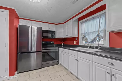 Kitchen - 404 Dobbs St, Atlantic Beach, NC 28512 photo 3 of 3