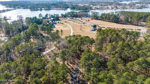 179 Corrolla Loop Rd, Oriental, NC 28571 photo 4