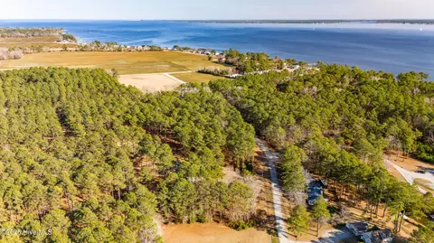 179 Corrolla Loop Rd, Oriental, NC 28571 photo 8