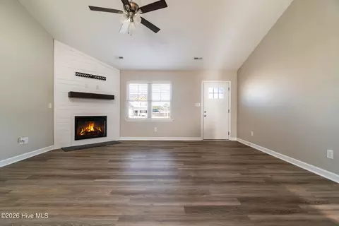 Living - 101 Chasity Way, Hubert, NC 28539 photo 2 of 2