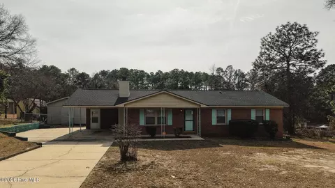 6403 Wendy Ter, Fayetteville, NC 28306
