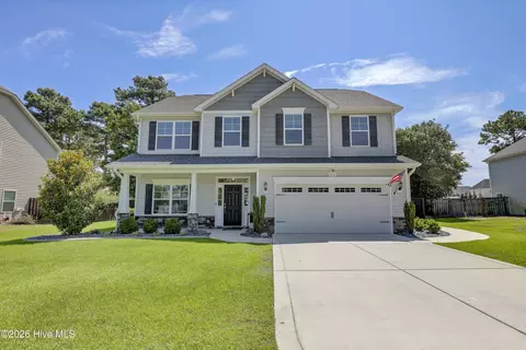 313 Red Cedar Dr, Sneads Ferry, NC 28460