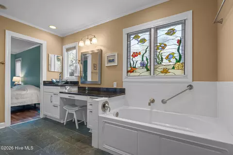 Bath - 214 Sandfiddler E, Emerald Isle, NC 28594 photo 2 of 5