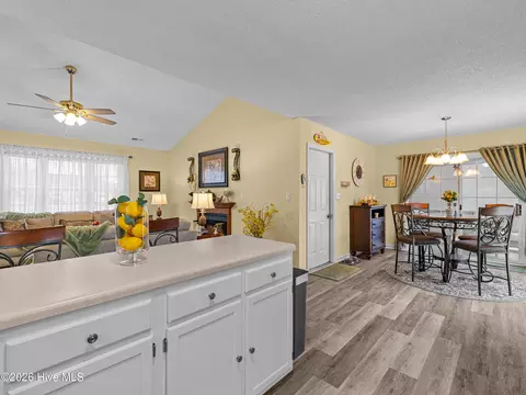 Dining - 327 Buckhead Rd, Hubert, NC 28539 photo 5 of 5