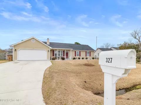 Exterior - 327 Buckhead Rd, Hubert, NC 28539 photo 4 of 15