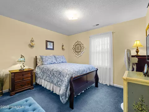 Bedroom - 327 Buckhead Rd, Hubert, NC 28539 photo 5 of 6