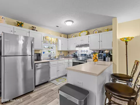 Kitchen - 327 Buckhead Rd, Hubert, NC 28539 photo 2 of 5