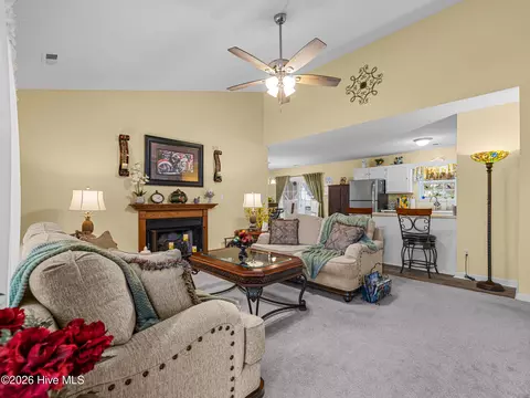 Living - 327 Buckhead Rd, Hubert, NC 28539 photo 1 of 3