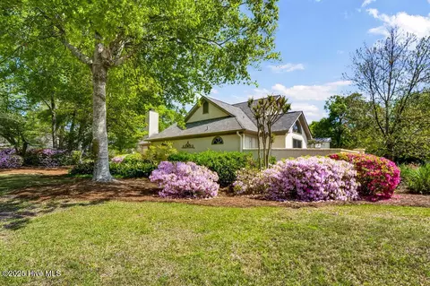 1957 Prestwick Ln, Wilmington, NC 28405