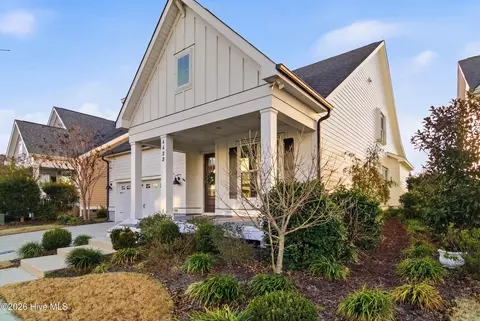 4422 Old Towne St, Wilmington, NC 28412