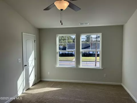 Bedroom - 112 Oneal Dr, Washington, NC 27889 photo 1 of 7