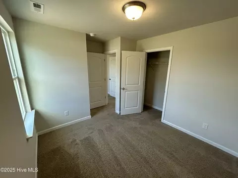 Bedroom - 112 Oneal Dr, Washington, NC 27889 photo 7 of 7
