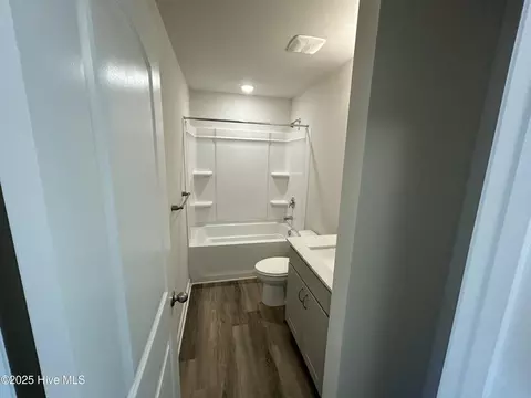Bath - 112 Oneal Dr, Washington, NC 27889 photo 4 of 4