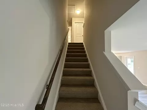 Entry Way - 108 Oneal Dr, Washington, NC 27889 photo 3 of 5