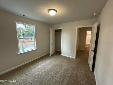 Bedroom - 108 Oneal Dr, Washington, NC 27889 photo 4 of 8