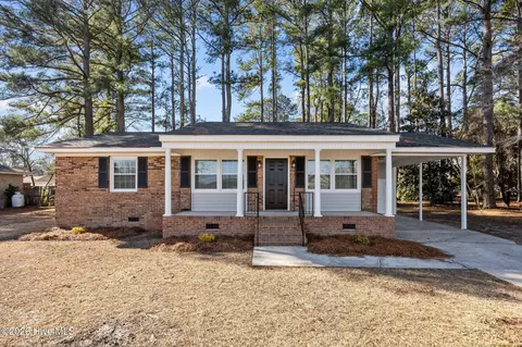 204 Commerce St, Greenville, NC 27858