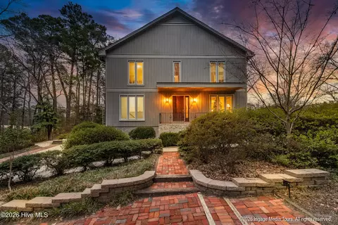 313 King George Rd, Greenville, NC 27858