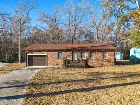 2675 Bluebird Ln SW, Supply, NC 28462