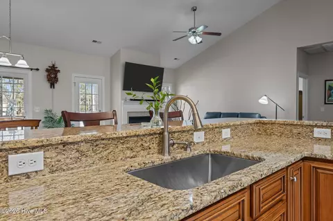 Kitchen - 134 Pine Cove Rd, New Bern, NC 28562 photo 4 of 4