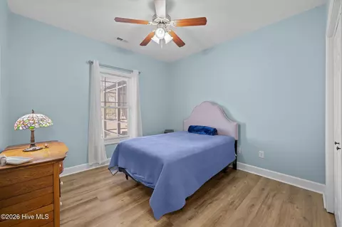 Bedroom - 134 Pine Cove Rd, New Bern, NC 28562 photo 3 of 6
